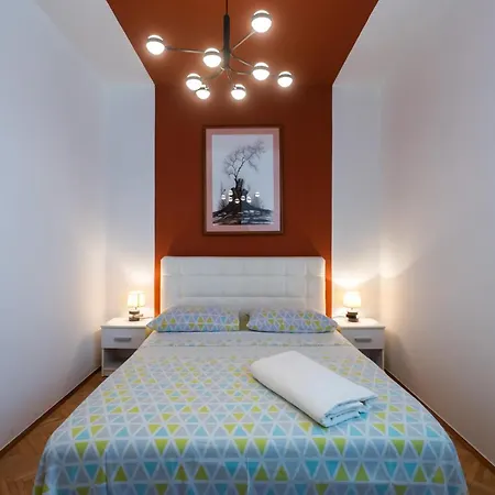 Clementa Apartment *
